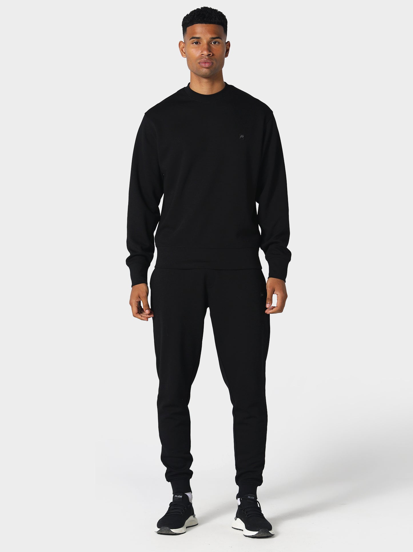 Verton Black Sweatshirt